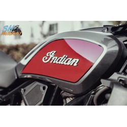 Location de motos Indian pour des balades dans Avignon, Nîmes, Arles et de la Provence